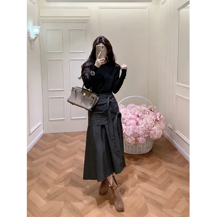 2026新款女士秋冬季修身显瘦针织上衣法式高级感绑带a字半身裙子