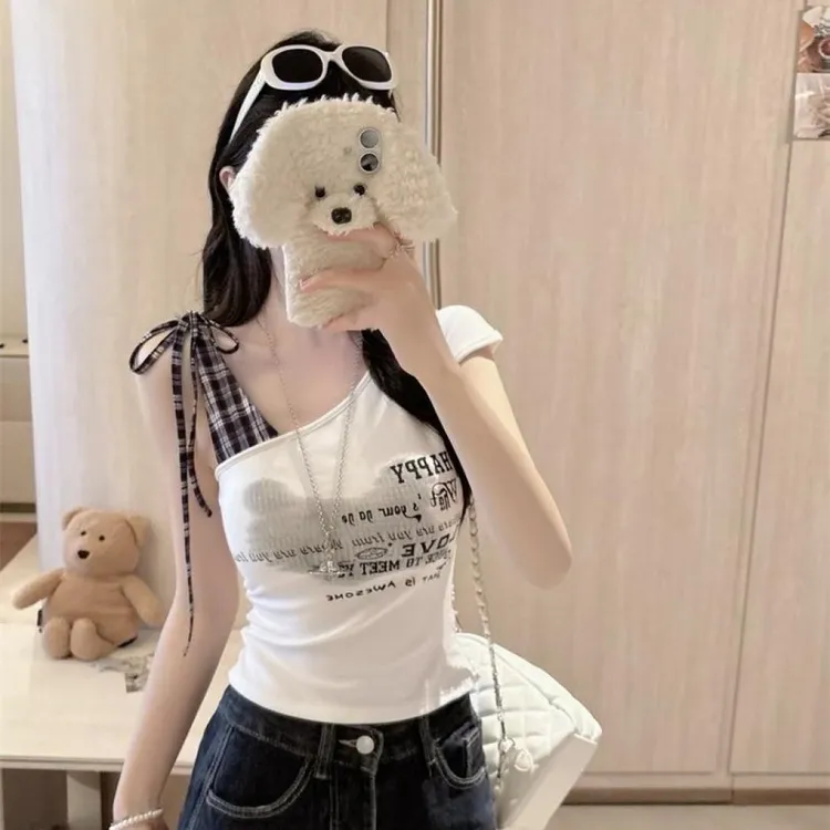 甜酷辣妹斜领拼接格子系带吊带背心女夏设计感字母印花露肩短上衣