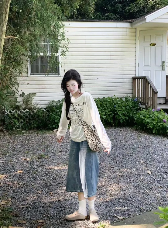 2025夏季慵懒风薄款字母印花长袖T恤休闲防晒上衣百搭牛仔裤套装