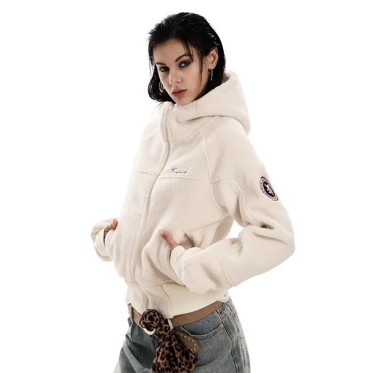 复古羊羔绒显瘦短款外套女款美式复古刺绣修身潮牌上衣秋冬女士