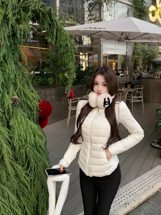 2025秋冬新款防水立领排骨羽绒服女+显瘦百搭喇叭休闲长裤两件套