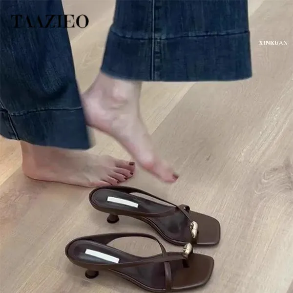 TAAZIEO法式气质金属扣套趾高跟凉鞋女夏季新款一字带凉拖鞋外穿