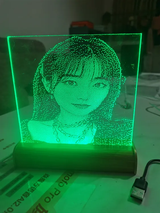 非遗激光玻璃锤子画，