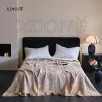 XDONGY（冬云家纺）230*250顶奢铂金系列  追马 亲肤透气床盖毯