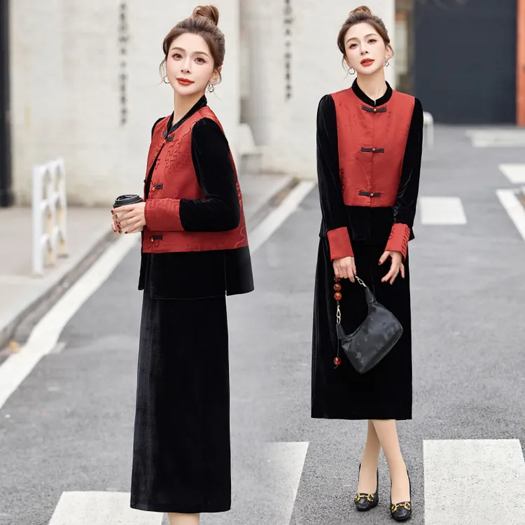 2025年春季新款民族风马甲两件套