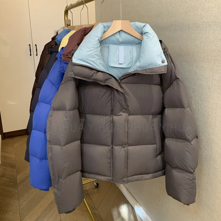 拼色95白鸭绒云朵泡芙羽绒服女短款连帽面包服外套250克25冬新款