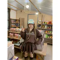 安妮不火【榛果日记簿】银狐绒抽绳收腰印花连帽卫衣裙A253Q0530