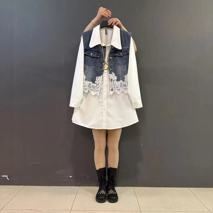 胖MM大码新款蕾丝拼接牛仔马甲中长款衬衫洋气两件套