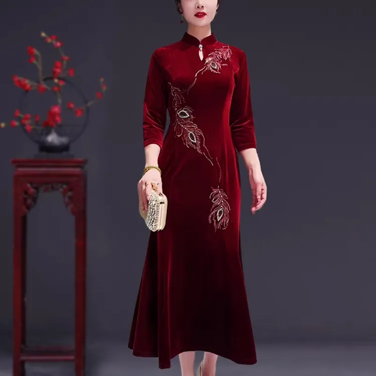 高贵中年女装连衣裙春秋季金丝绒长裙大码显瘦妈妈装礼服旗袍改良