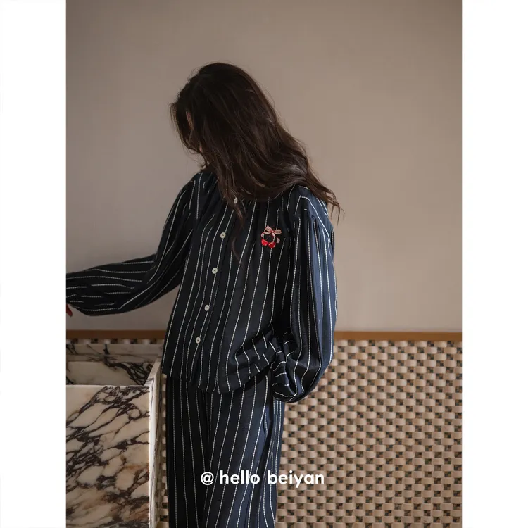 贝妍高级感睡衣女春秋新款柔软莫代尔棉家居服女宽松大码长袖套装