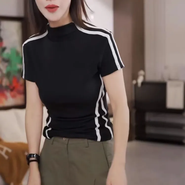 2025年夏季新款时尚薄款短袖T恤女设计感小众百搭显瘦打底衫上衣