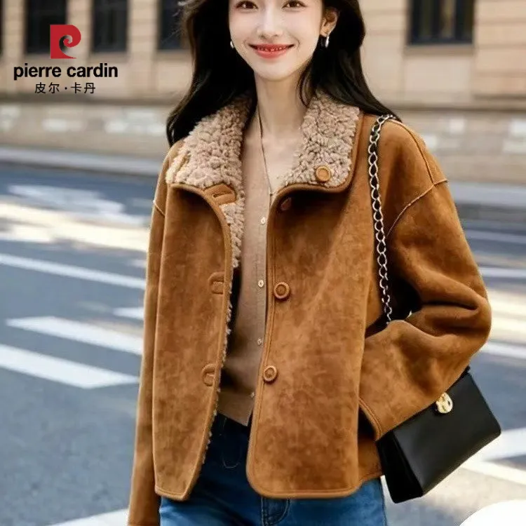 皮尔卡丹今年流行爆款冬季超洋气小香风咖色仿皮毛一体短款加厚外