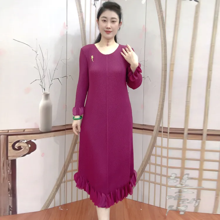 优雅气质风三宅褶皱连衣裙女装花瓣龙鳞褶长袖纯色显瘦大码A字裙