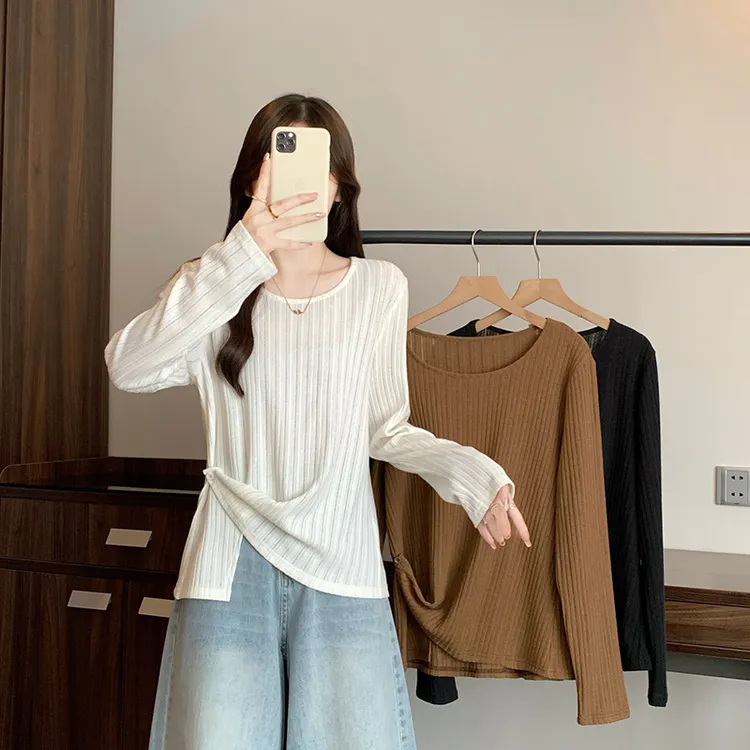 2025秋装新款胖mm大码女甜美设计感圆领坑条不规则长袖上衣A2366