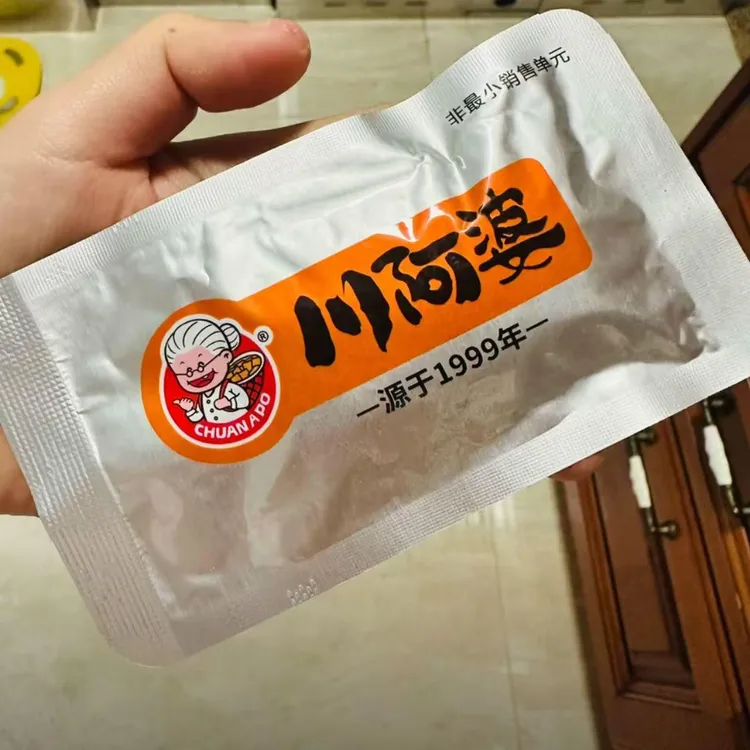 川阿婆海带金针菇豆皮香辣饱腹零食饱腹手握豆卷