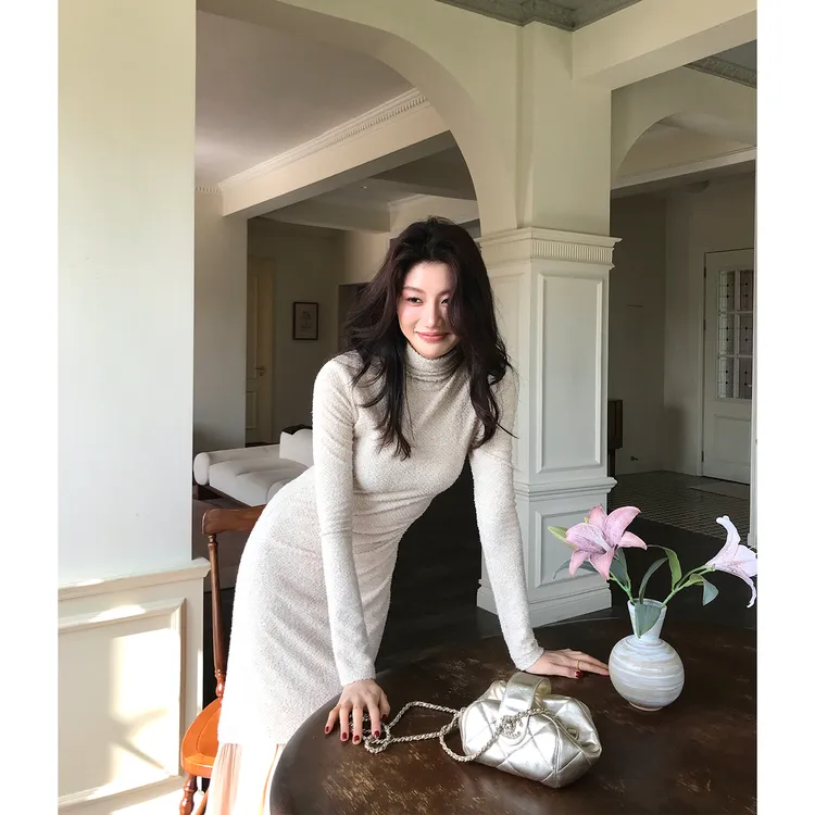 【ALONE SAVOR】龍喜儿流光晚宴 斜裁网纱拼接针织连衣裙J728