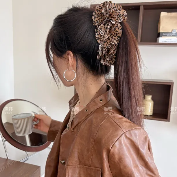 枯叶蝶～古早辣妹韩系豹纹花朵香蕉抓夹高级感后脑勺鲨鱼夹发卡头