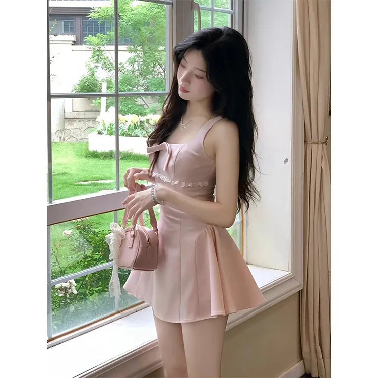 法式蝴蝶结蕾丝花边吊带连衣裙女夏季2025新款少女风显瘦气质短裙