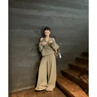 【港式日报】挂脖露肩卫衣+阔腿卫裤套装4497