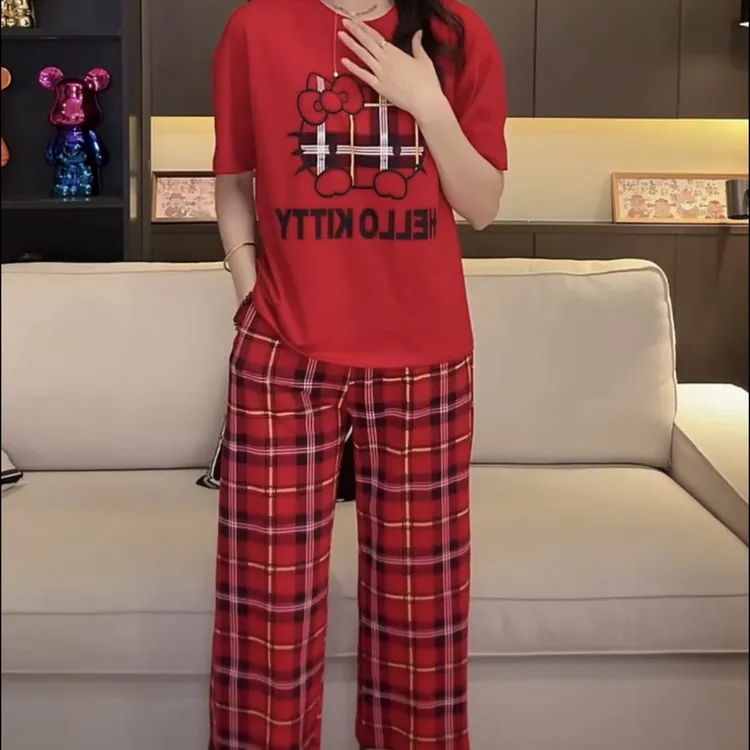 红色可爱风KT猫圆领可外穿家居服睡衣新年红本命年