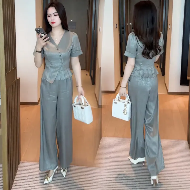 新中式时尚套装女夏季新款洋气V领薄款短袖上衣阔腿裤减龄两件套