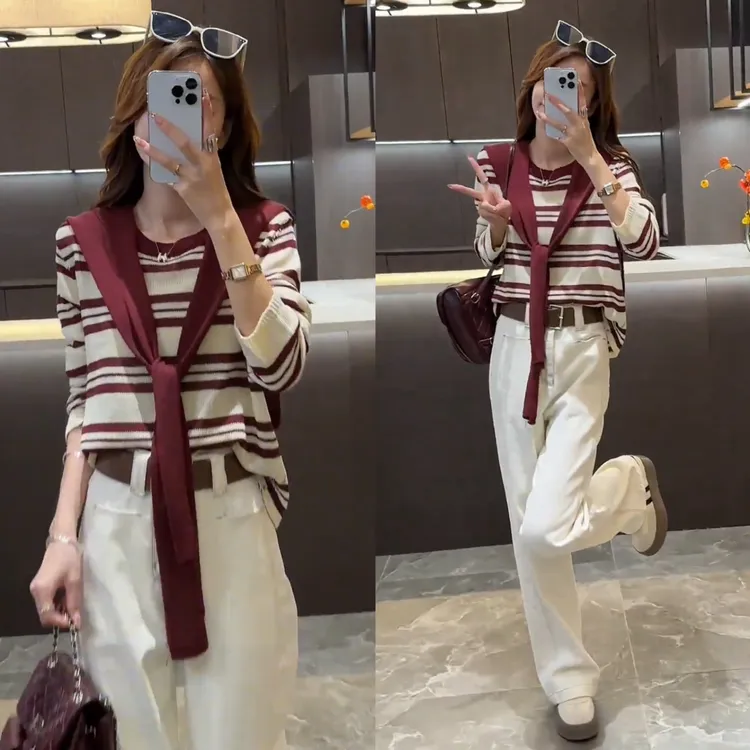 春季穿搭一整套条纹撞色带披肩针织衫+新款显瘦显腿长弯刀牛仔裤