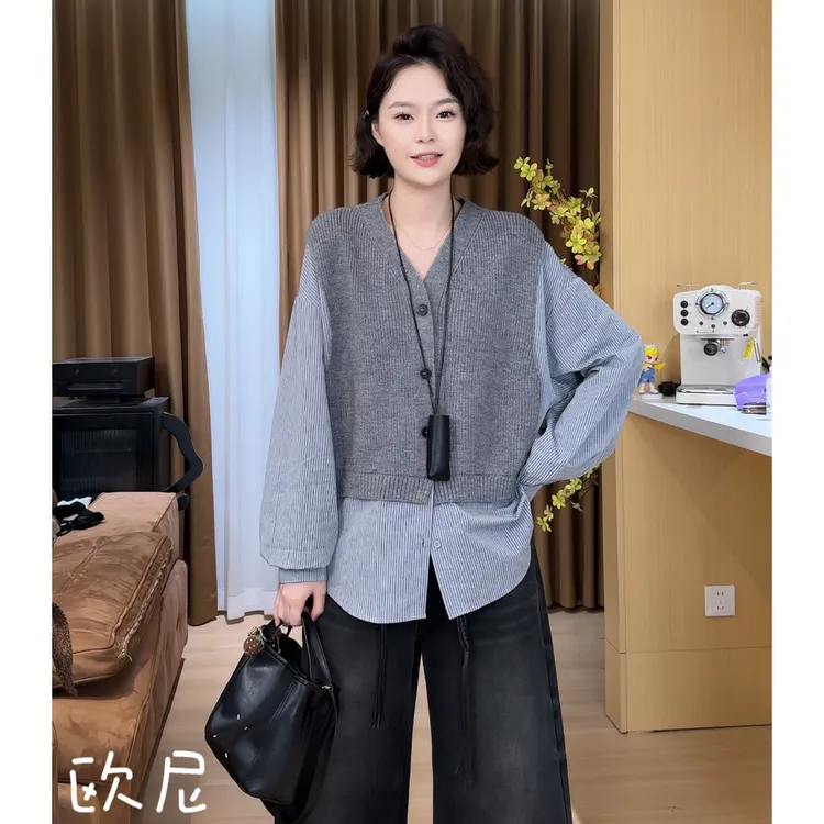 欧尼私服 2025秋季新品极简百搭针织衬衫拼接假两件上衣2509C5489
