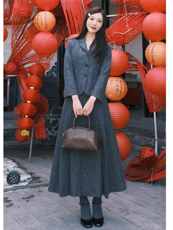 高端轻奢毛呢套装裙女秋冬通勤干练气质呢子西装外套半身裙两件套