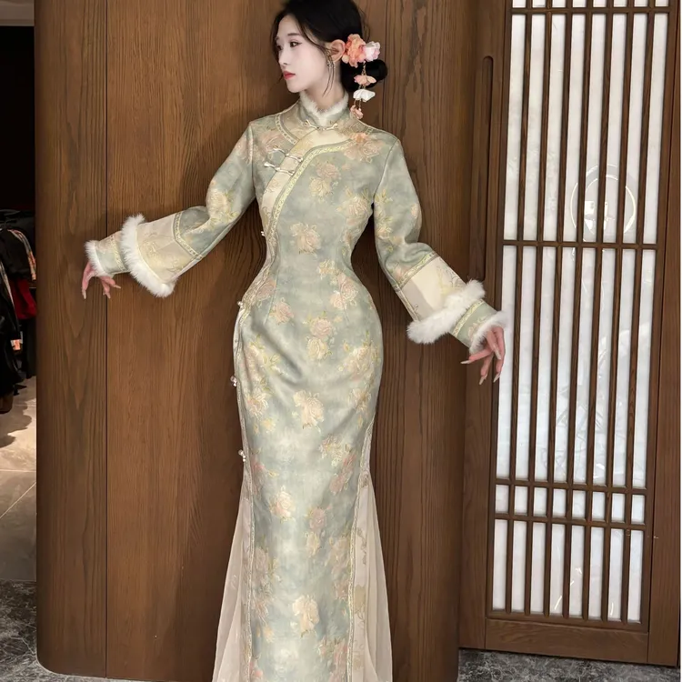 LHMknk1画报夫人原创自制清宫厚款针织水貂毛秋冬旗袍 清宫争宠绿