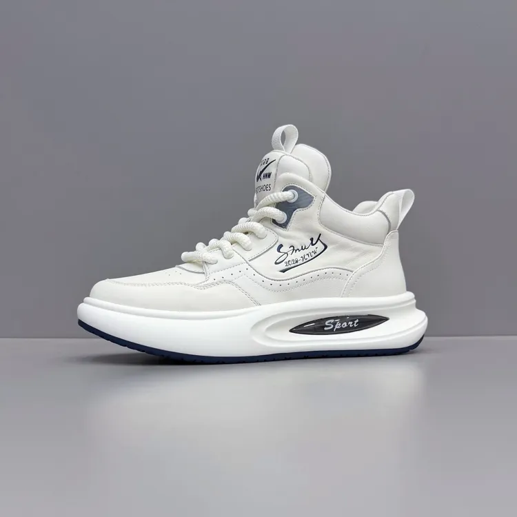 新款男士秋冬真皮高端运动版时尚鞋子百搭休闲板鞋厚底高帮男鞋男