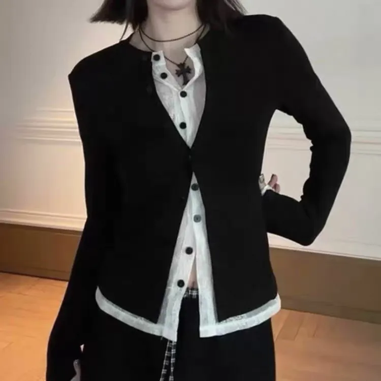 2025秋季新款设计感蕾丝拼接假两件显瘦打底衫女小香风气质长袖