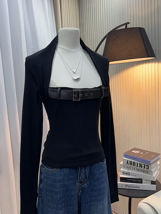 2025秋冬新款小众设计方领套头辣妹风修身显瘦打底衫内搭T恤女