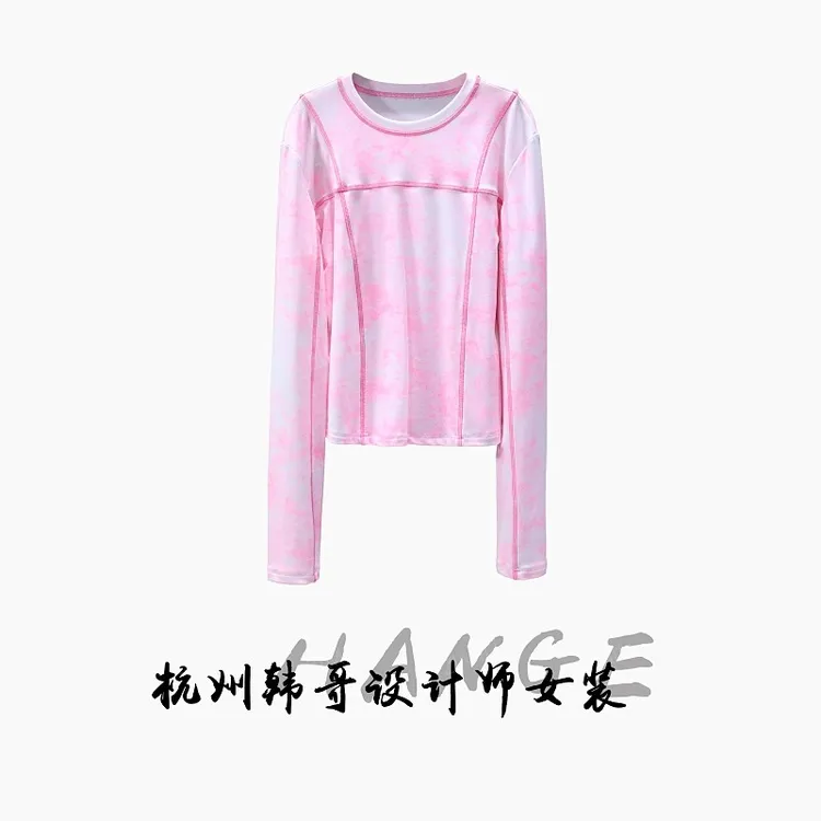 【韩哥女装】2025秋冬《杨桃》浅粉色混染明辑线修身打底衫6132-E1