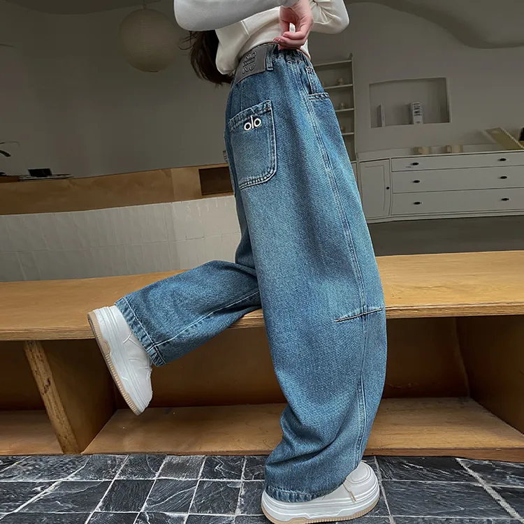 女童牛仔裤2025秋装新款女大童休闲裤春秋洋气裤子女孩宽松弯刀裤