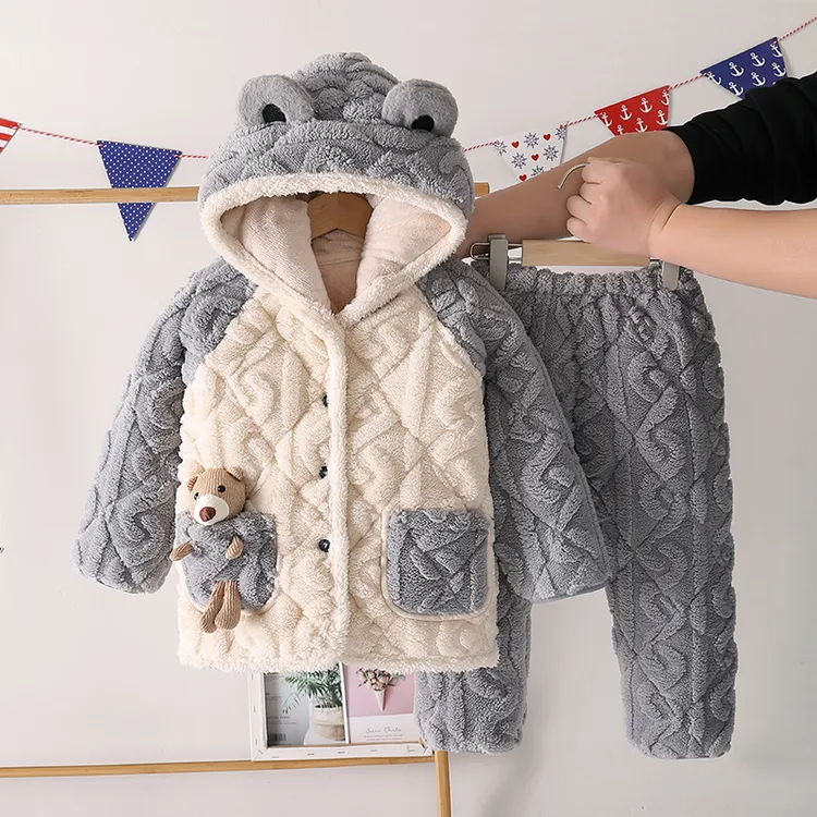 儿童睡衣冬季男童女童法兰绒三层夹棉加厚款珊瑚绒男孩家居服套装