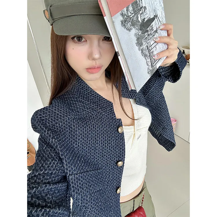 早秋复古老钱风肌理感牛仔小香风外套女2025新款秋季短款立领夹克
