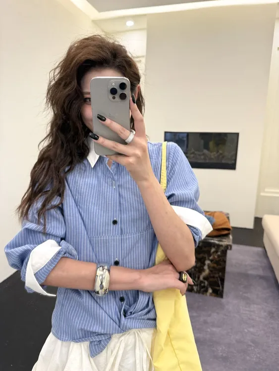  秋季条纹长袖不易皱通勤衬衫衬衣百褶设计感女装