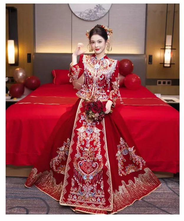 重工奢华红色新娘丝绒冬季秀禾服2025新款结婚高端奢华新中式礼服