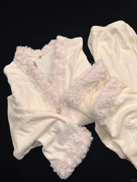 【DMXJ大梦想家】软糯可爱花朵海岛绒睡衣女秋冬新款宽松家居服套装