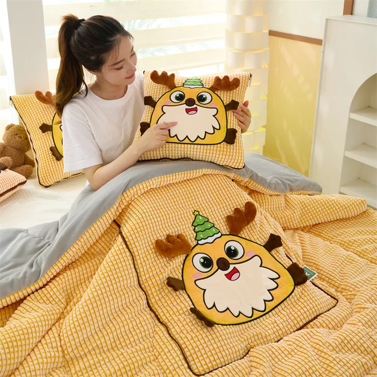 车载抱枕被子两用2025年新款爆款沙发办公室午睡加厚被子两用保暖