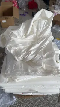 《兵哥外贸》3楼150×200白色化纤布料 发4张 微瑕疵