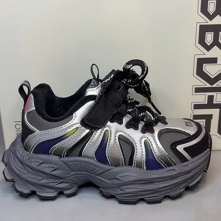 2025冬季新款（加绒）男女童运动鞋中大童跑步老爹鞋皮面旋转纽扣