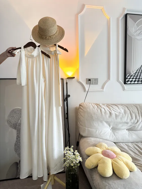 法式气质名媛度假风淑女时尚连衣裙