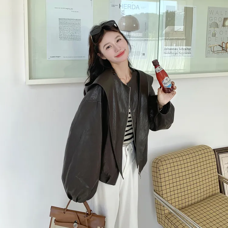 咖色设计感连帽可拆卸皮衣短外套女2025新款秋季减龄酷飒风PU夹克