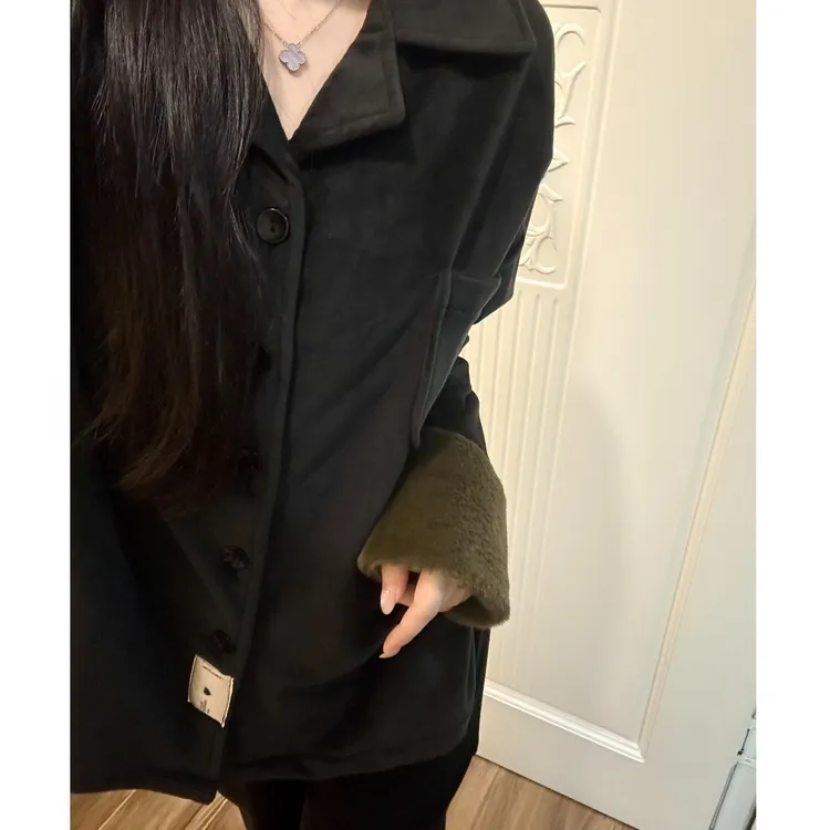 橄榄绿撞色毛绒拼接德绒睡衣女秋冬新款加厚保暖家居服套装可外穿