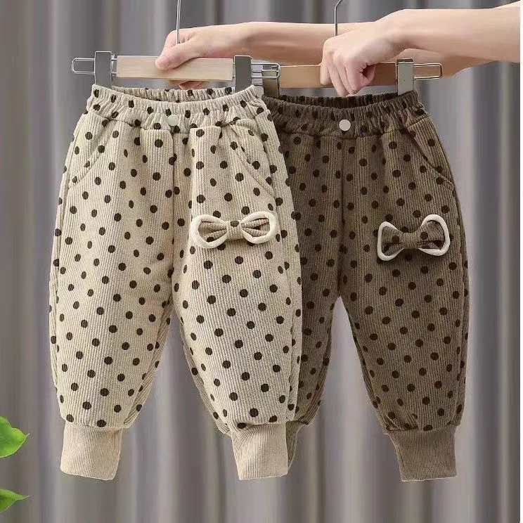 儿童灯笼裤连裤短裤打底白色裙裤女童加绒裤子绒小童外穿女卫裤