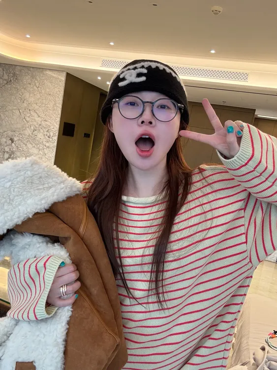 【BORAKOO】冬款一字领条纹百搭款毛衣