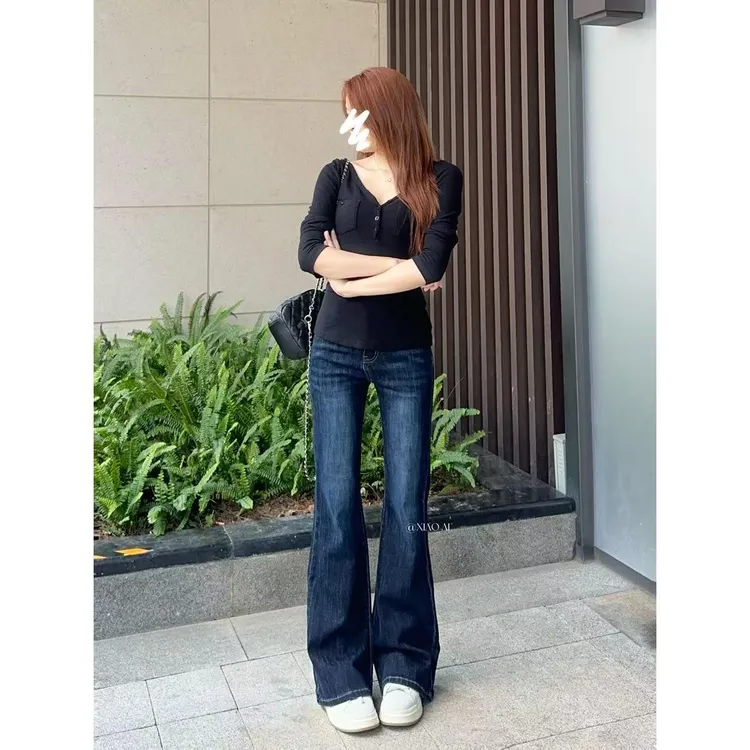 美式高腰宽松不贴腿辣妹弹力微喇牛仔裤女2025新款修身显瘦喇叭裤