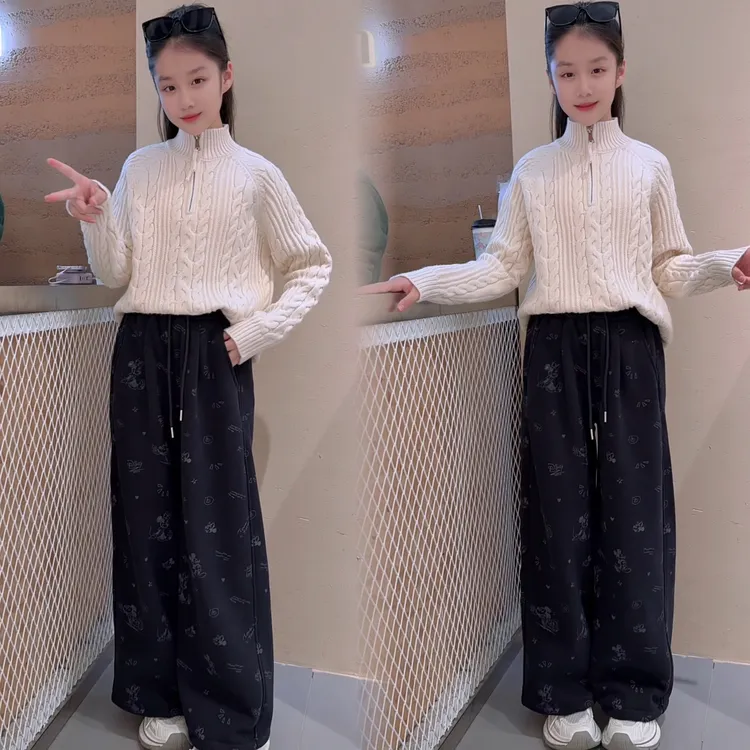 女童秋冬新款拉链半高领加厚毛衣满印花休闲加绒卫裤套装2025新款