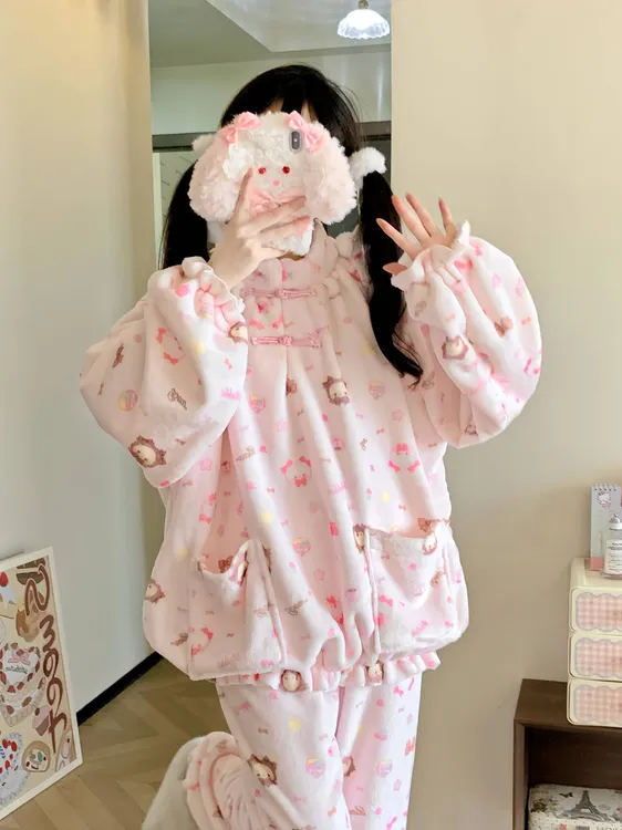 原创！新中式兔熊珊瑚绒睡衣甜妹ins可爱2025新款保暖可外穿套装